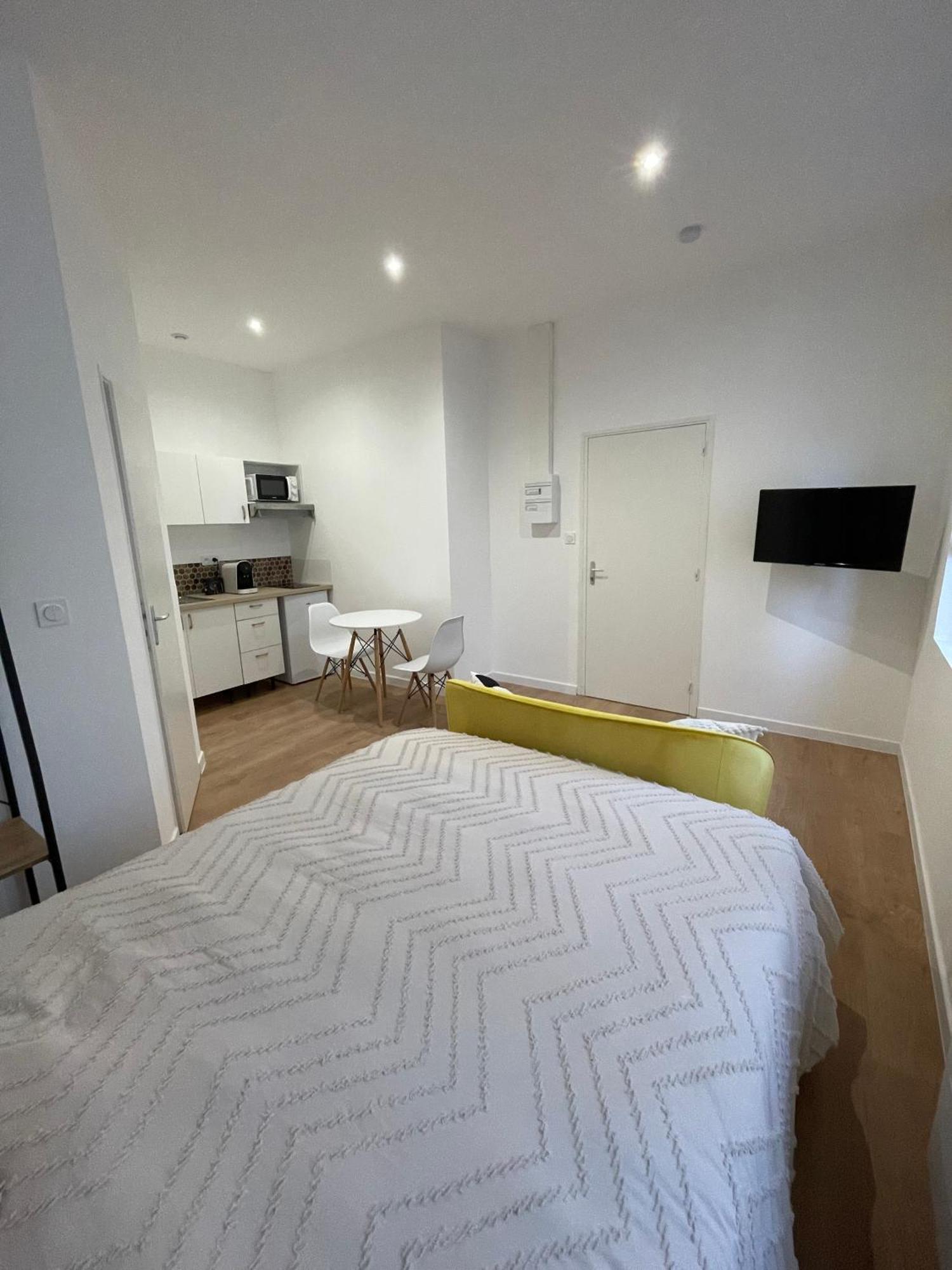 Edenly Stay Saint-Quentin  Eksteriør bilde