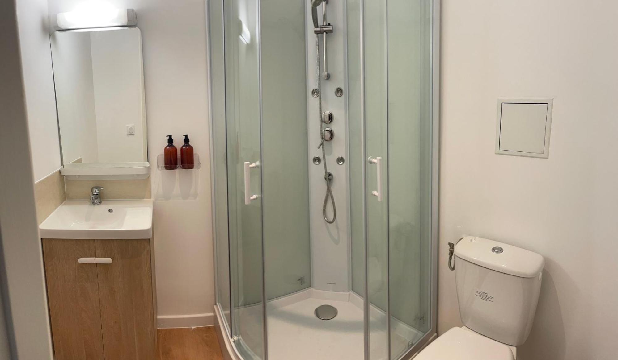 Edenly Stay Saint-Quentin  Rom bilde