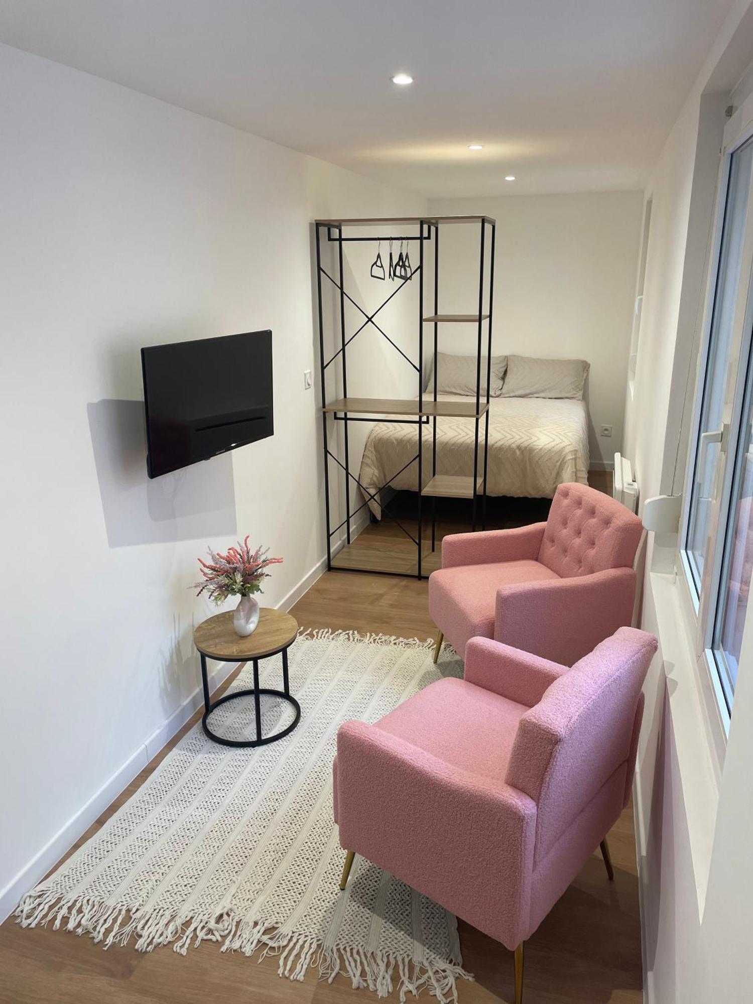 Edenly Stay Saint-Quentin  Eksteriør bilde